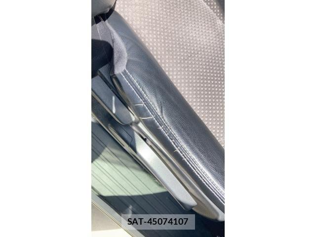 Nissan ELGRAND 2013-10 8314320-27