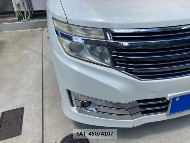 Nissan ELGRAND 2013-10 8314320-4