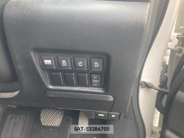 Nissan ELGRAND 2012-04 8314321-8