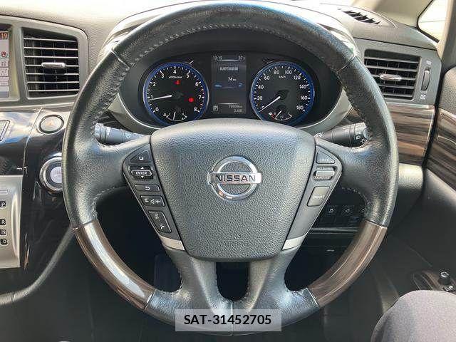Nissan ELGRAND 2015-02 8314318-20