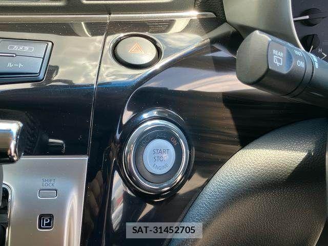 Nissan ELGRAND 2015-02 8314318-24