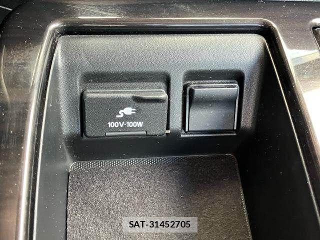 Nissan ELGRAND 2015-02 8314318-29