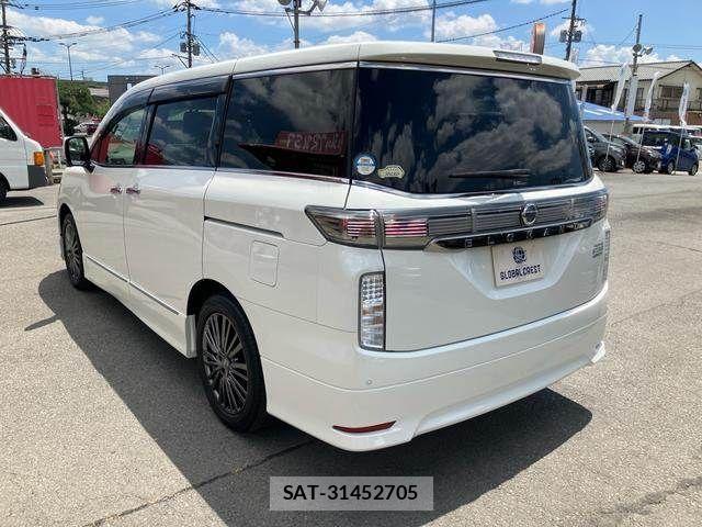 Nissan ELGRAND 2015-02 8314318-5