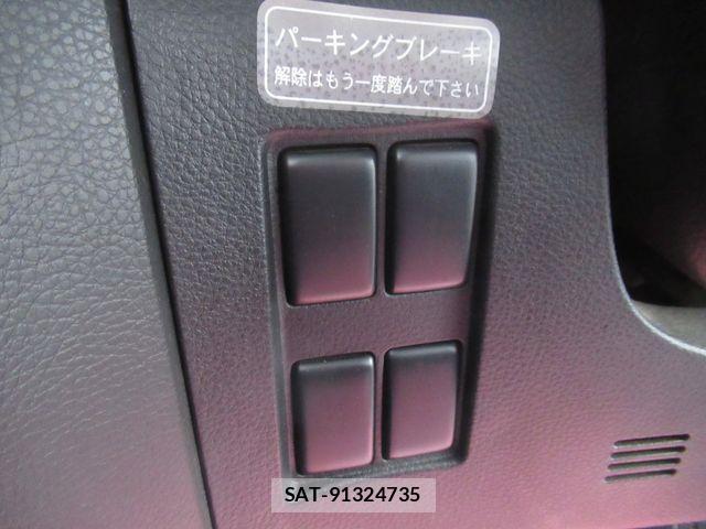 Nissan ELGRAND 2008-03 8314324-24