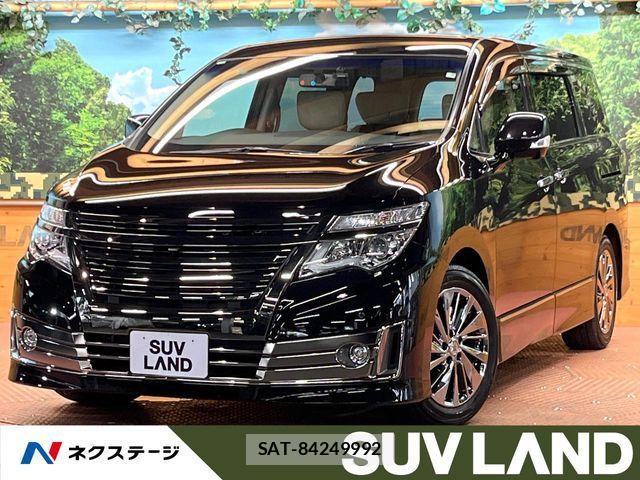 Nissan ELGRAND 2017-02 8335714-0