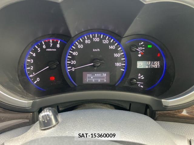 Nissan ELGRAND 2010-08 8335726-20