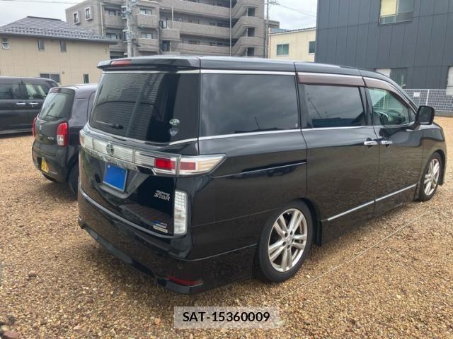 Nissan ELGRAND 2010-08 8335726-5