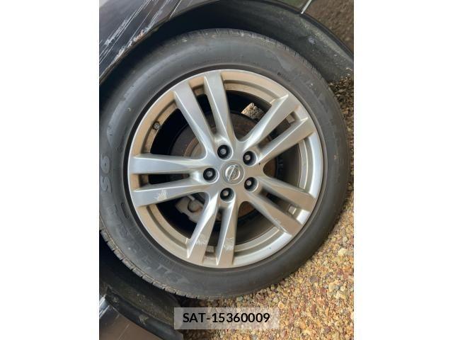 Nissan ELGRAND 2010-08 8335726-8