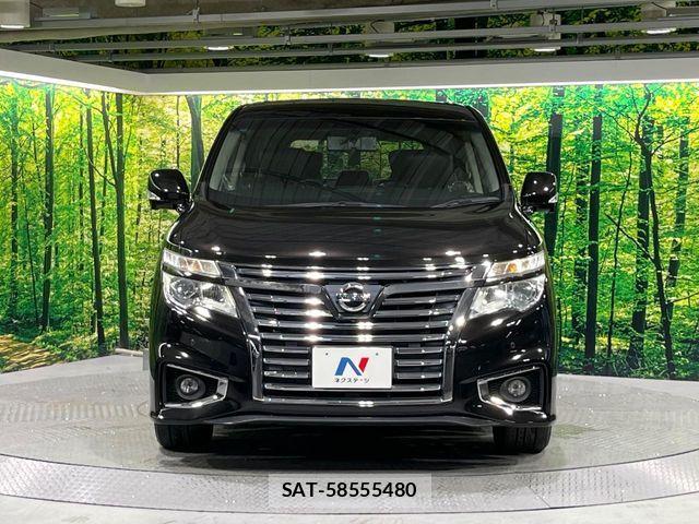 Nissan ELGRAND 2014-10 8335718-13
