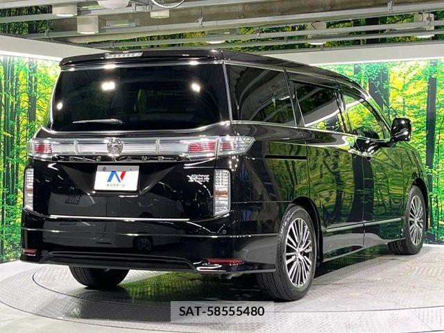 Nissan ELGRAND 2014-10 8335718-16
