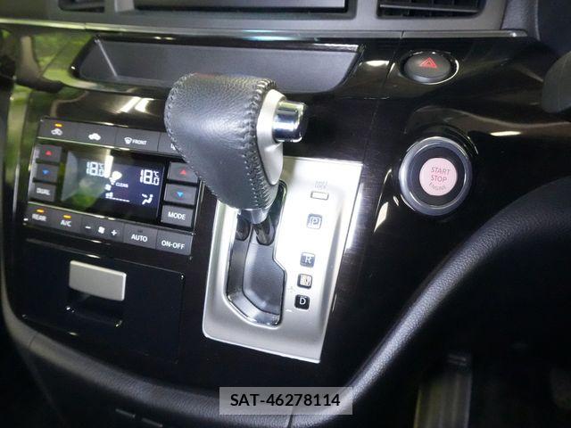 Nissan ELGRAND 2013-01 8335723-13