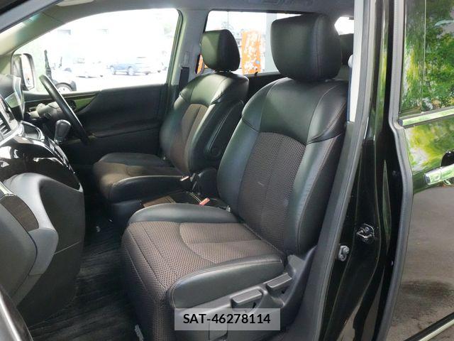 Nissan ELGRAND 2013-01 8335723-24