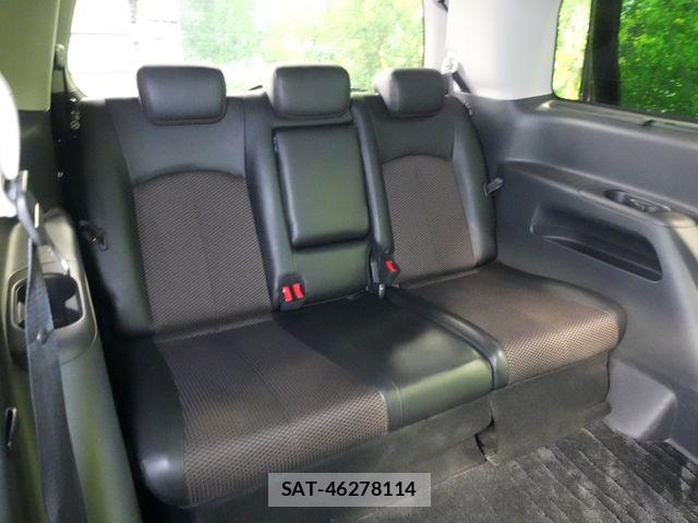 Nissan ELGRAND 2013-01 8335723-27