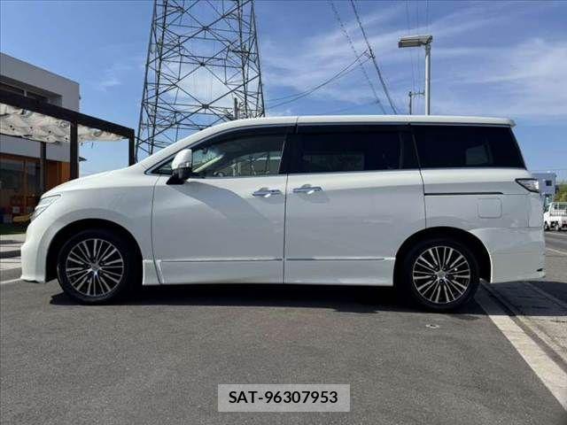 Nissan ELGRAND 2016-07 8335720-10