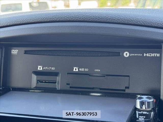 Nissan ELGRAND 2016-07 8335720-22