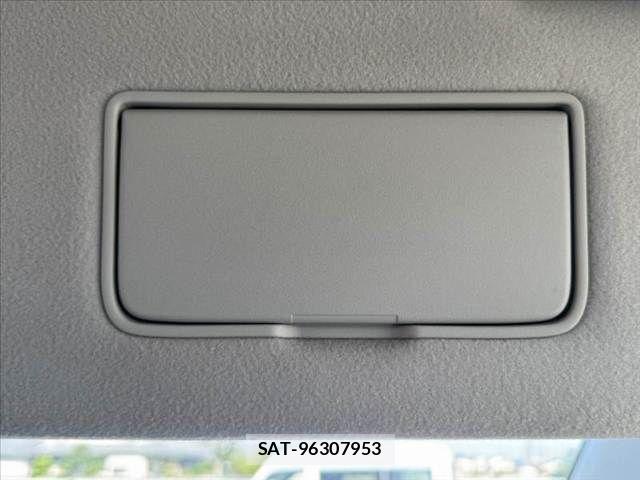 Nissan ELGRAND 2016-07 8335720-27