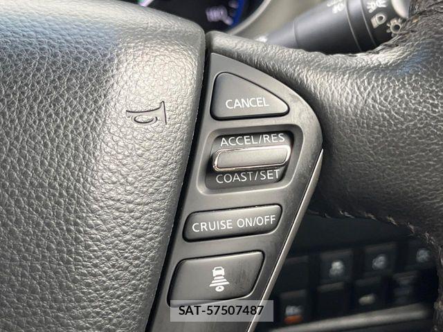 Nissan ELGRAND 2017-08 8335717-5