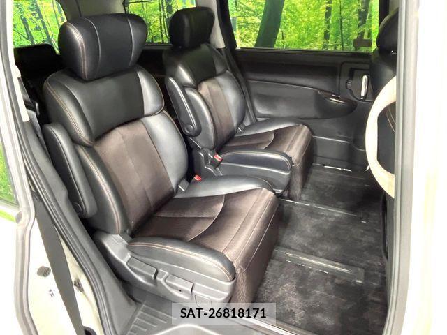 Nissan ELGRAND 2015-09 8335721-8
