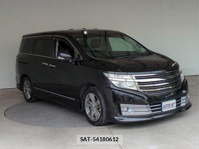 Nissan ELGRAND 2012-11 8354398-17