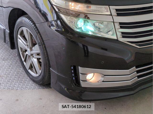 Nissan ELGRAND 2012-11 8354398-22