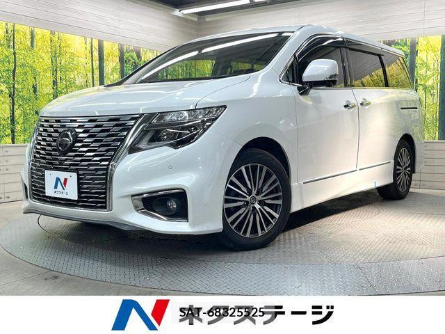 Nissan ELGRAND 2021-09 8354393-0