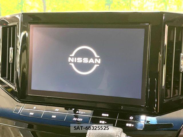 Nissan ELGRAND 2021-09 8354393-2