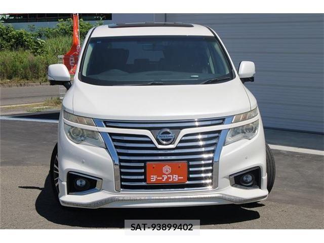 Nissan ELGRAND 2014-08 8354396-10