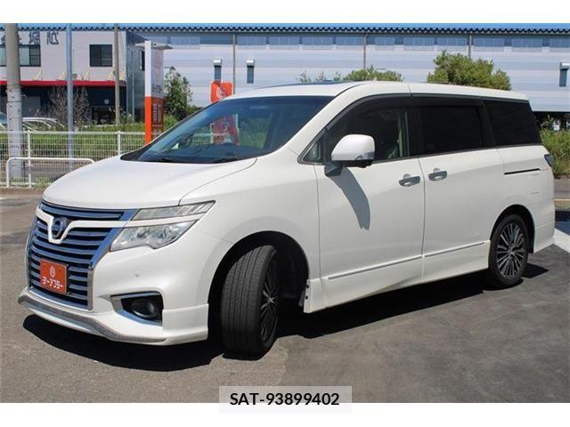 Nissan ELGRAND 2014-08 8354396-17