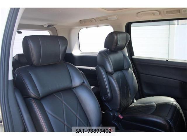 Nissan ELGRAND 2014-08 8354396-25