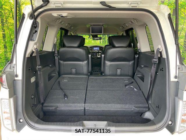 Nissan ELGRAND 2019-07 8354392-10