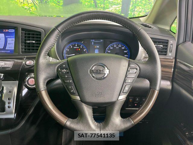 Nissan ELGRAND 2019-07 8354392-11