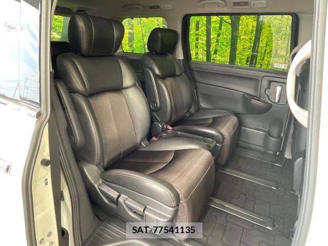 Nissan ELGRAND 2019-07 8354392-8
