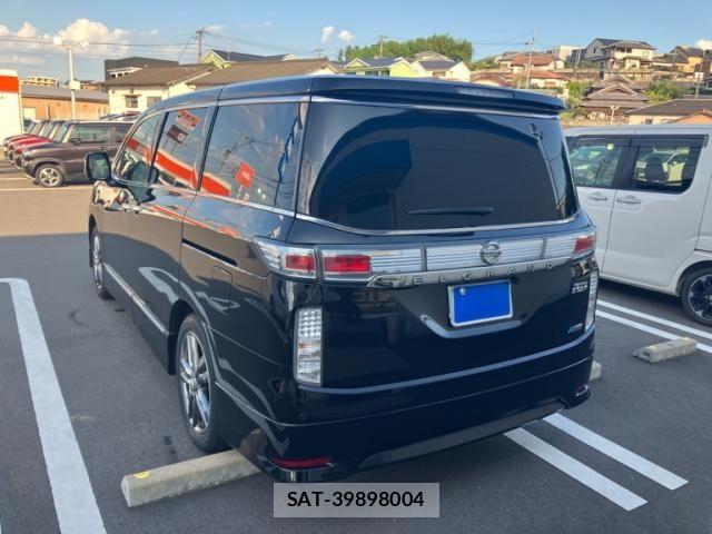 Nissan ELGRAND 2013-03 8354397-9