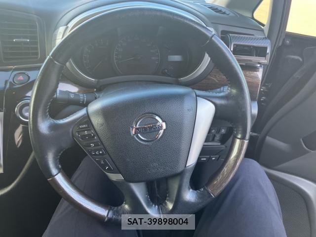 Nissan ELGRAND 2013-03 8354397-20