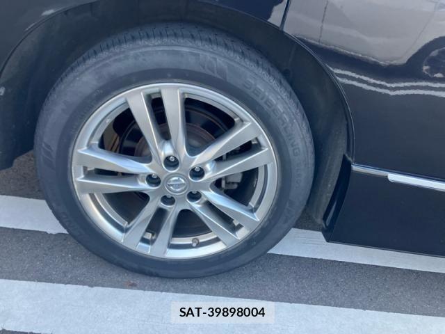 Nissan ELGRAND 2013-03 8354397-7