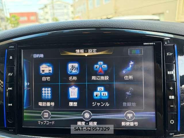 Nissan ELGRAND 2017-02 8365752-7