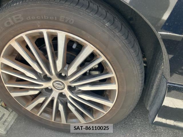Nissan ELGRAND 2021-06 8365745-3