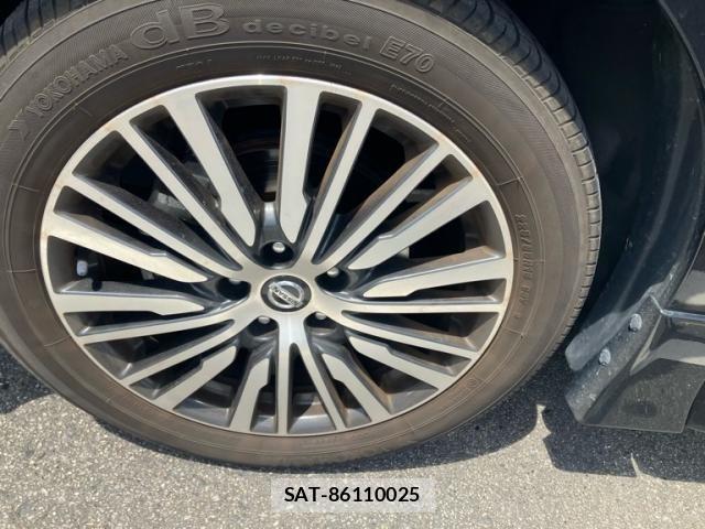 Nissan ELGRAND 2021-06 8365745-7