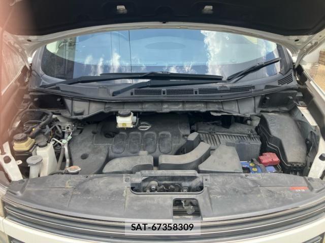 Nissan ELGRAND 2012-05 8365755-22