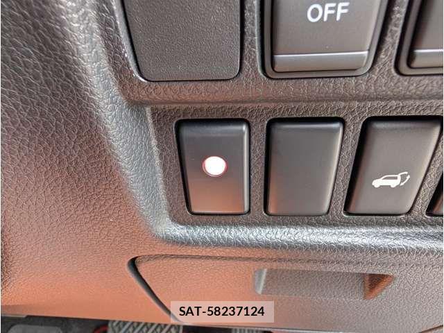 Nissan ELGRAND 2021-09 8365747-11