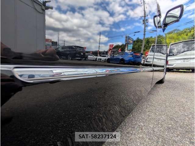 Nissan ELGRAND 2021-09 8365747-14