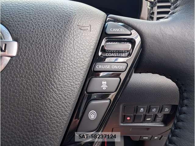 Nissan ELGRAND 2021-09 8365747-17