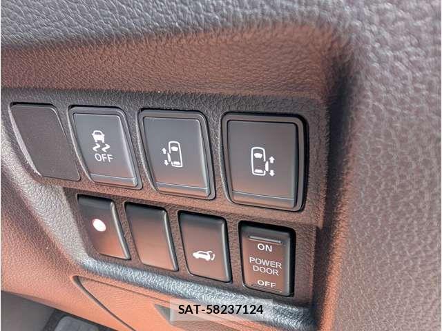 Nissan ELGRAND 2021-09 8365747-7