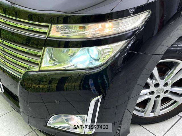 Nissan ELGRAND 2013-10 8365754-11