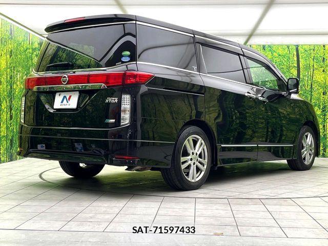Nissan ELGRAND 2013-10 8365754-16