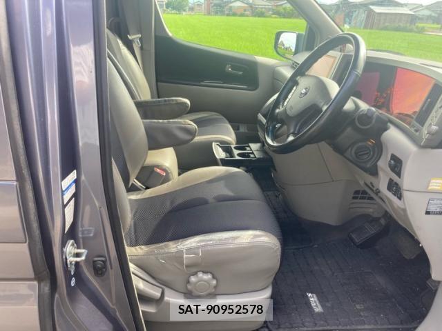 Nissan ELGRAND 2003-09 8365758-11