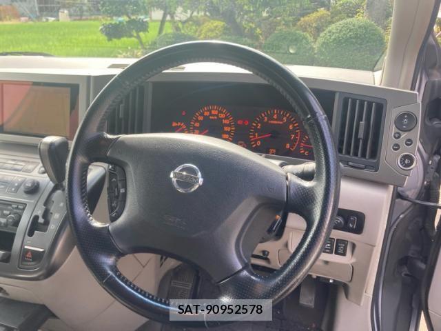 Nissan ELGRAND 2003-09 8365758-17