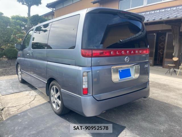 Nissan ELGRAND 2003-09 8365758-2