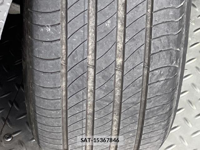 Nissan ELGRAND 2021-07 8365748-23