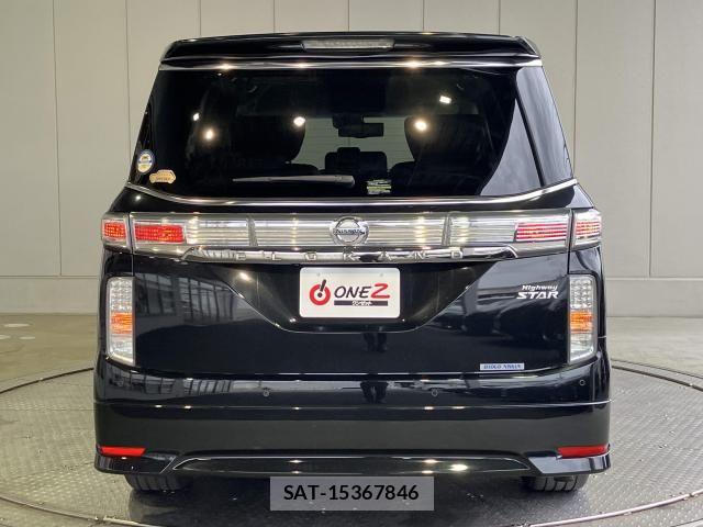 Nissan ELGRAND 2021-07 8365748-28